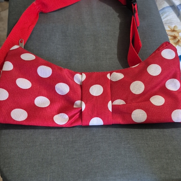 Minnie Mouse Red Polka Dot Cross Body Bag - Picture 1 of 4